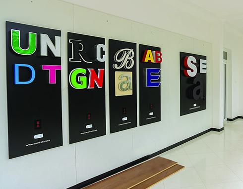 3D Letters 49
